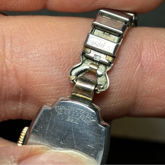 Vintage Elgin Womens Windup Wrist Watch 10k R.G.P Bezel For Parts Or Repair - Picture 5 of 6
